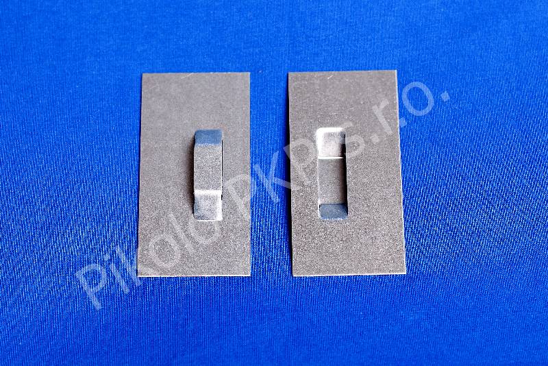 Plech 4 x 8 cm